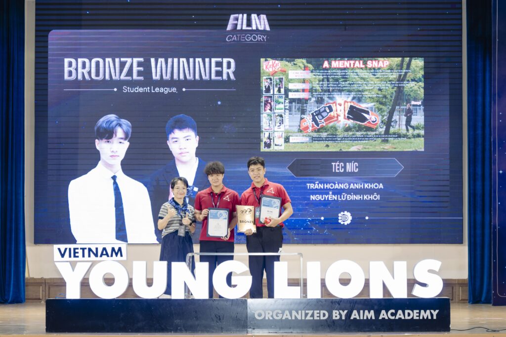 Film Bronze ST Téc Níc